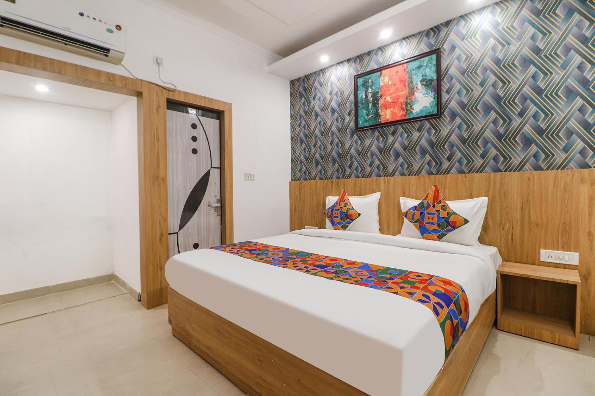 Fabhotel Rainbow Villa Near Igi Airport New Delhi Exterior photo