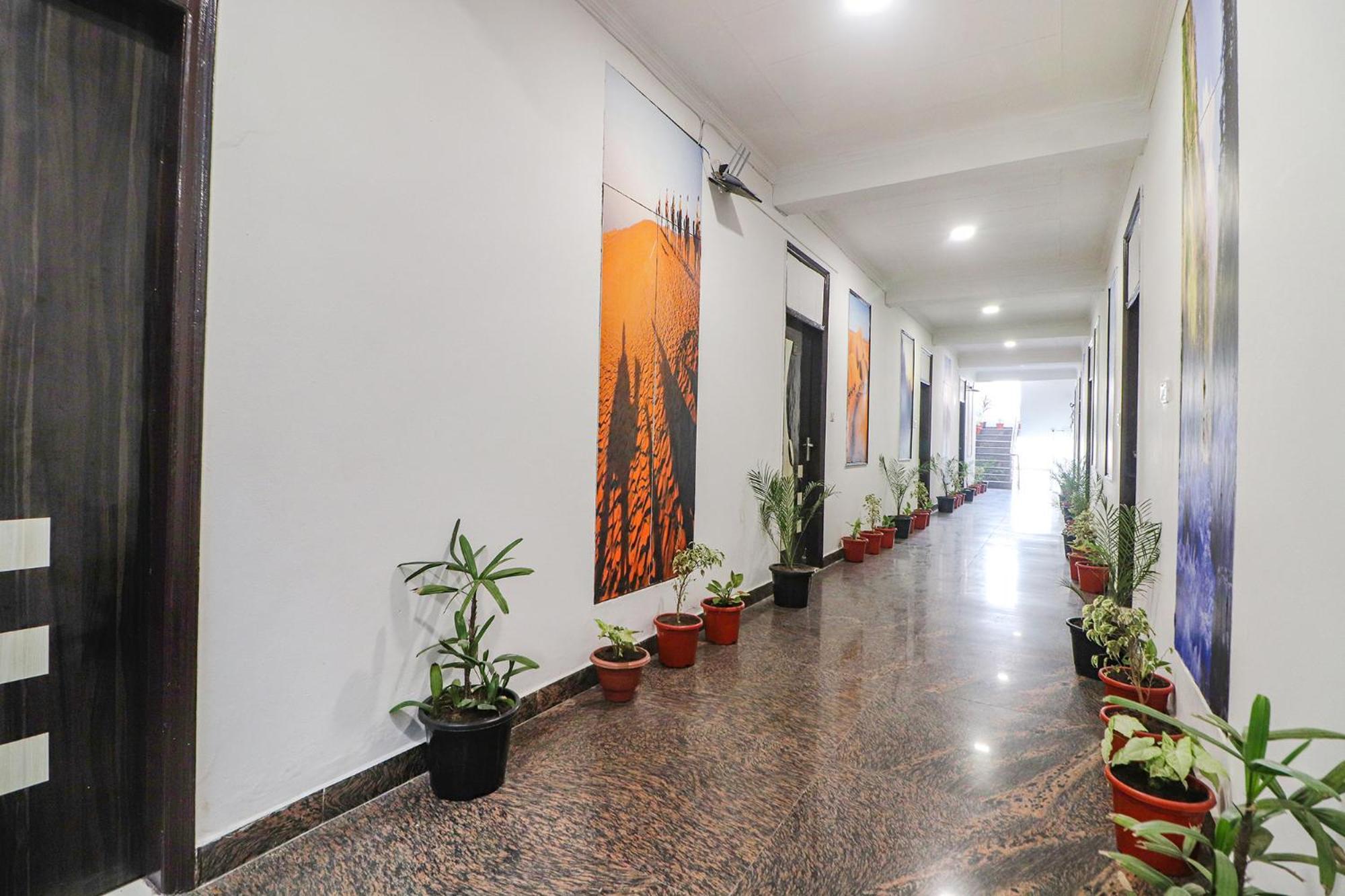Fabhotel Rainbow Villa Near Igi Airport New Delhi Exterior photo
