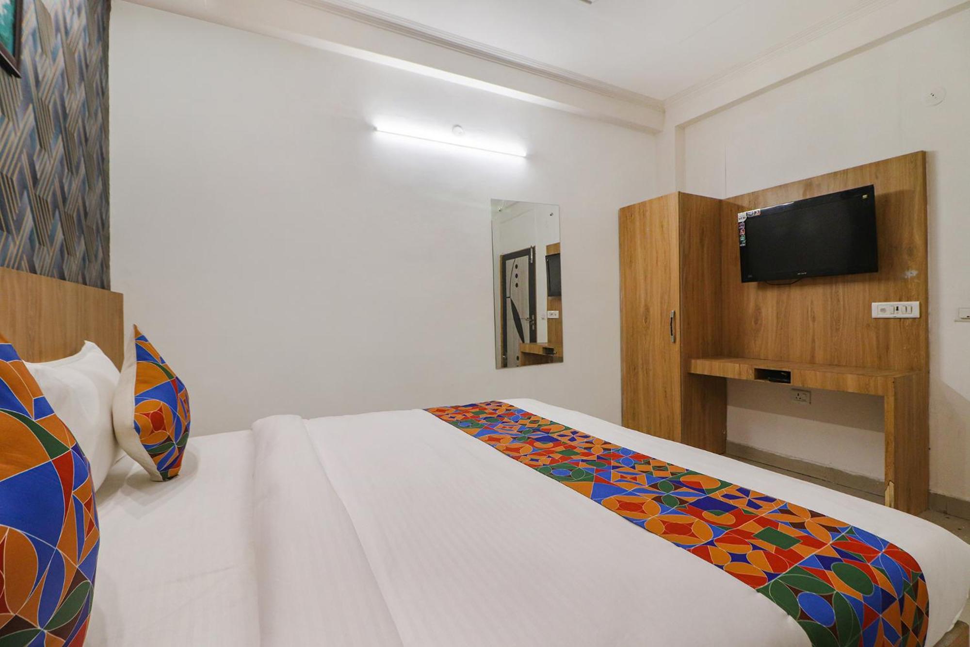 Fabhotel Rainbow Villa Near Igi Airport New Delhi Exterior photo